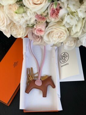 Hermes rodeo small gold/rose Sakura/paille